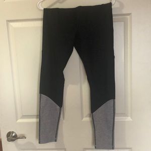 Aritizia The Constant leggings